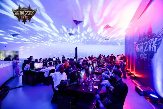 腾讯又一重磅新游定档9月：中国玩家就该尽早“上桌”(图6)