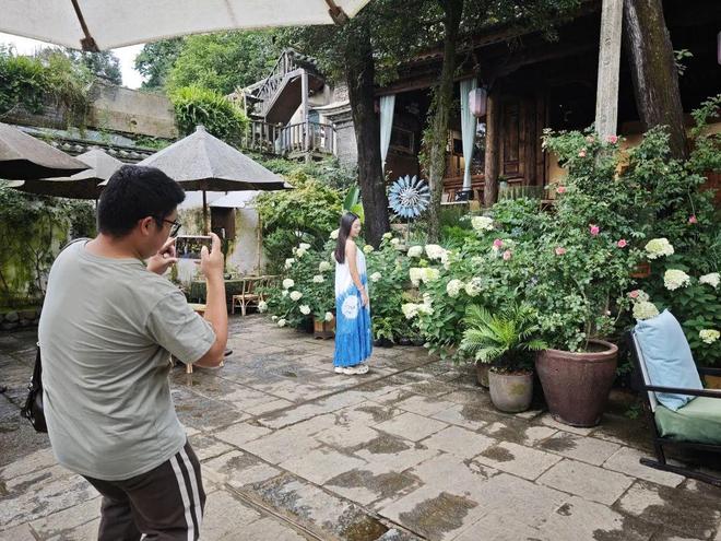 凤阳邑流量变“留量”艺术扎根结出“金果子”(图6)